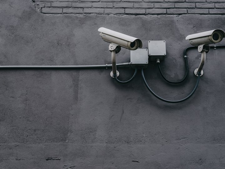 Outdoor bullet camera